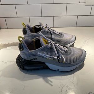 unisex nike air max 2090!